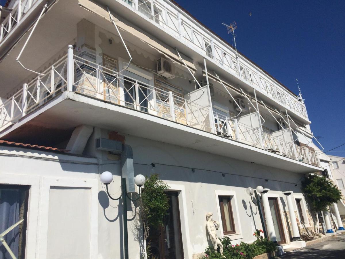 莱夫基米 佩塔吉斯海滩旅馆酒店 外观 照片