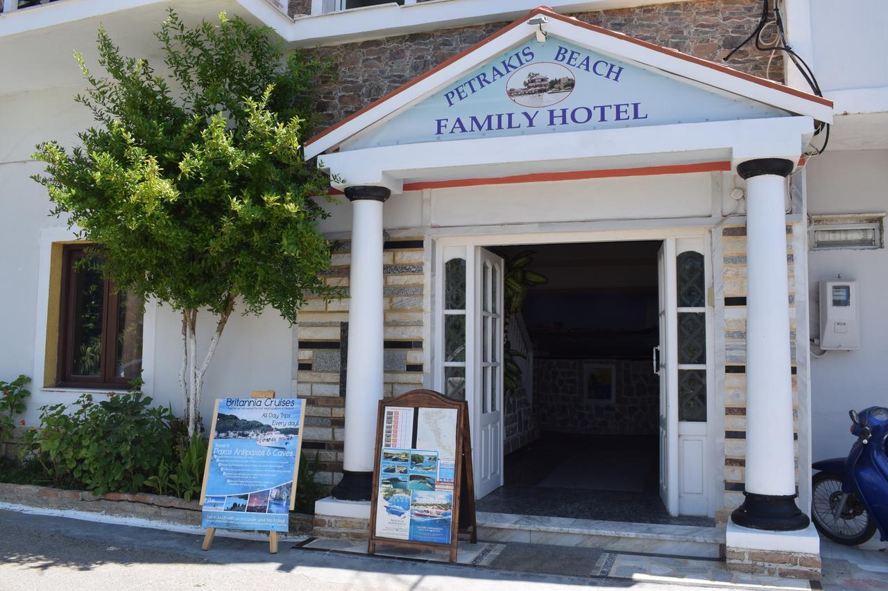 莱夫基米 佩塔吉斯海滩旅馆酒店 外观 照片